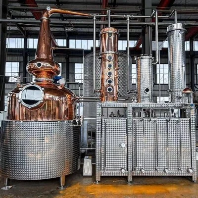 Comment éviter les bulles d'air dans le distillat d'un alambic en cuivre ?